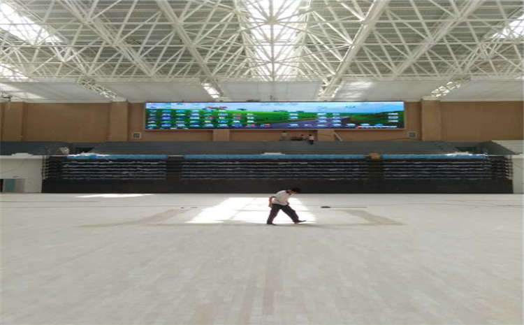 學校體育館木地板是多少錢